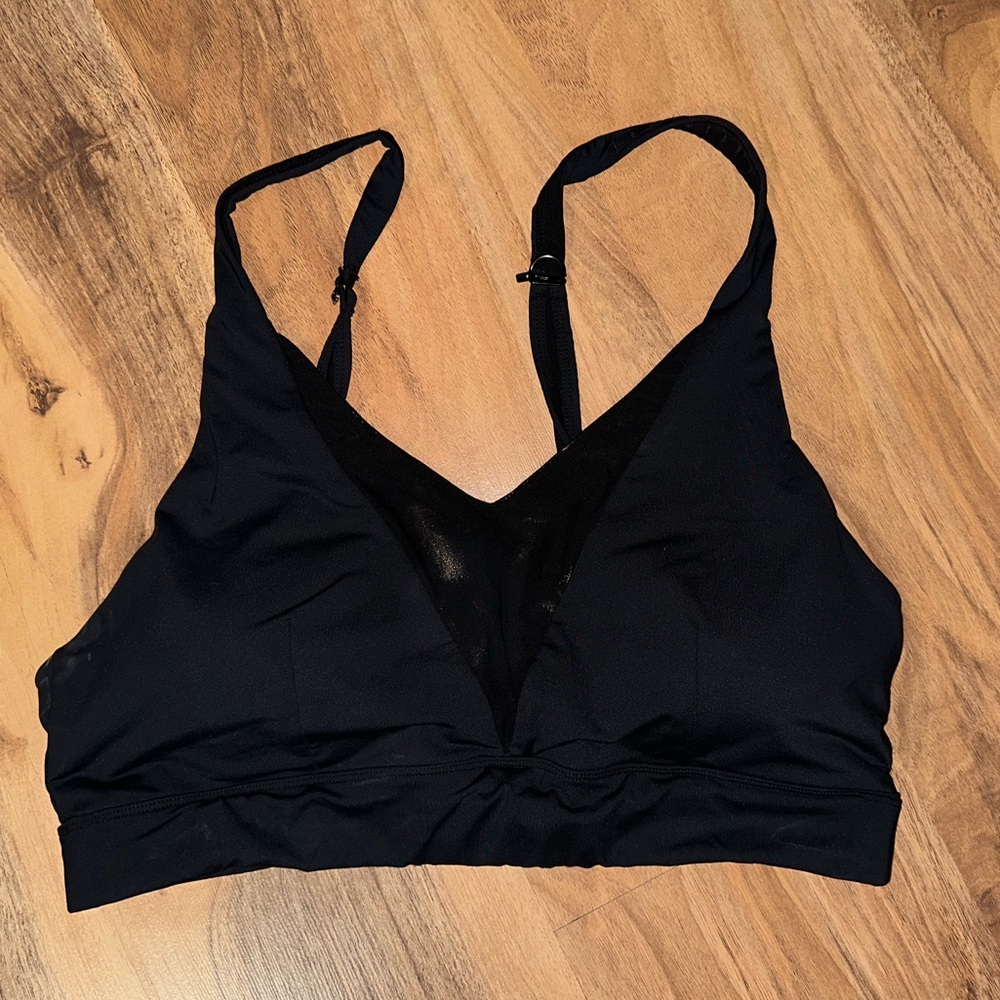 ZIYA Black Adjustable Mesh Sports Bra